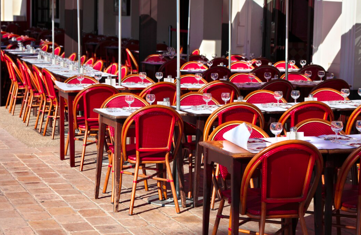 Comment réduire les pertes et le gaspillage dans un restaurant grâce aux données